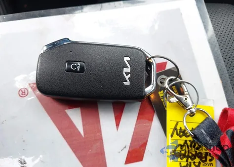 2023 Kia Sportage Ex z USA, uszkodzony, nr VIN 5XYK33AF2PG054196